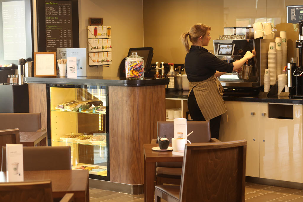 Best Western Pontypool Metro Hotel Екстер'єр фото