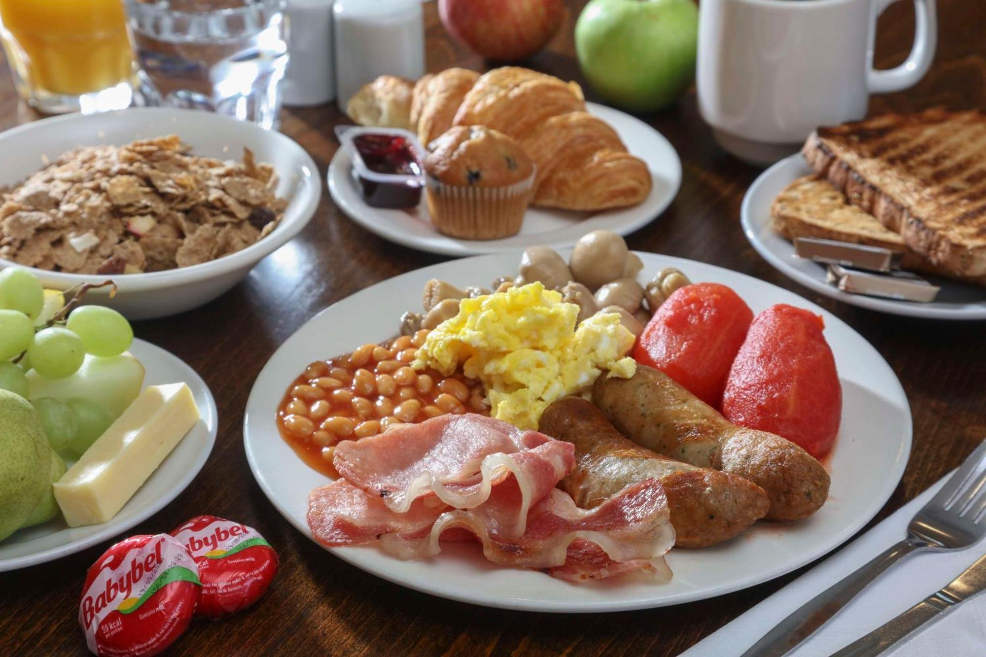 Best Western Pontypool Metro Hotel Екстер'єр фото