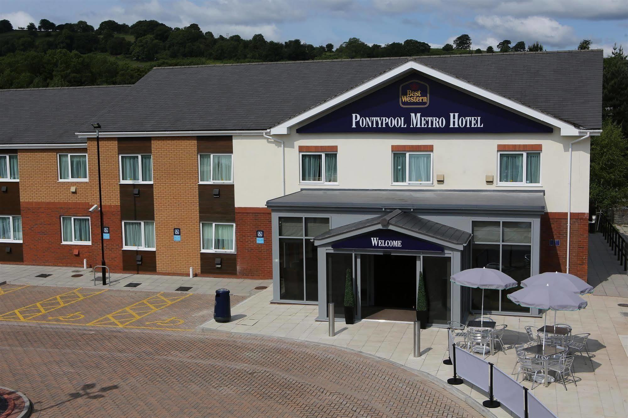 Best Western Pontypool Metro Hotel Екстер'єр фото